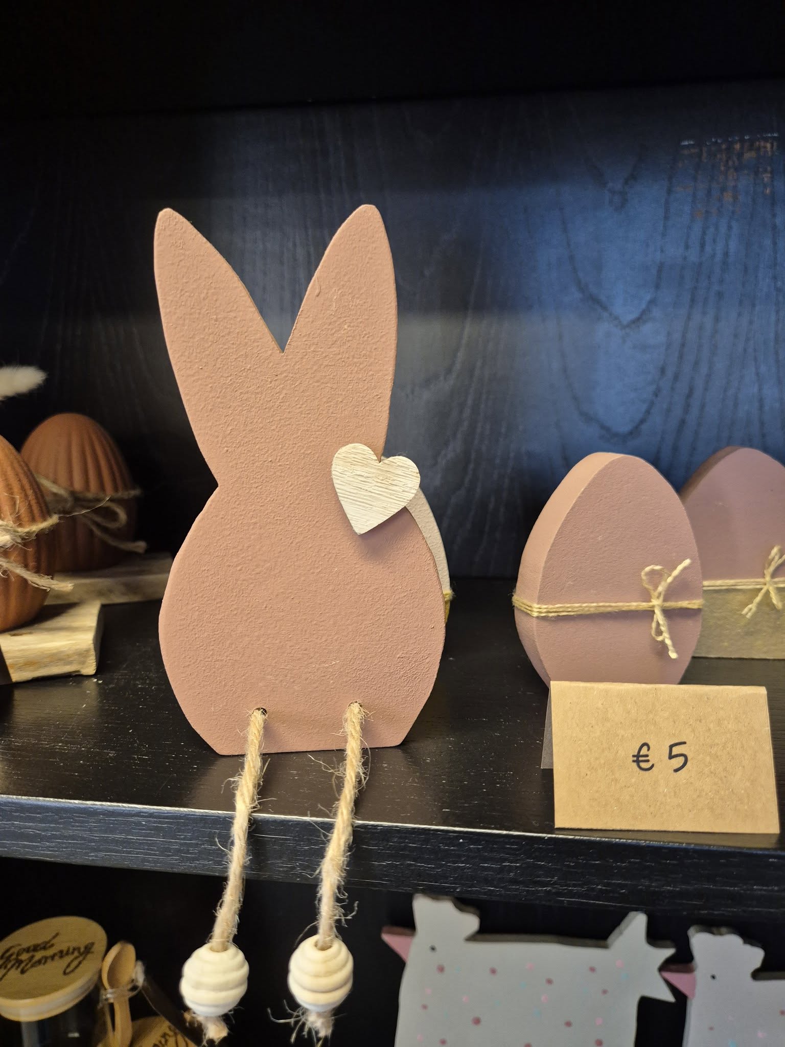 Houten konijn met hartje