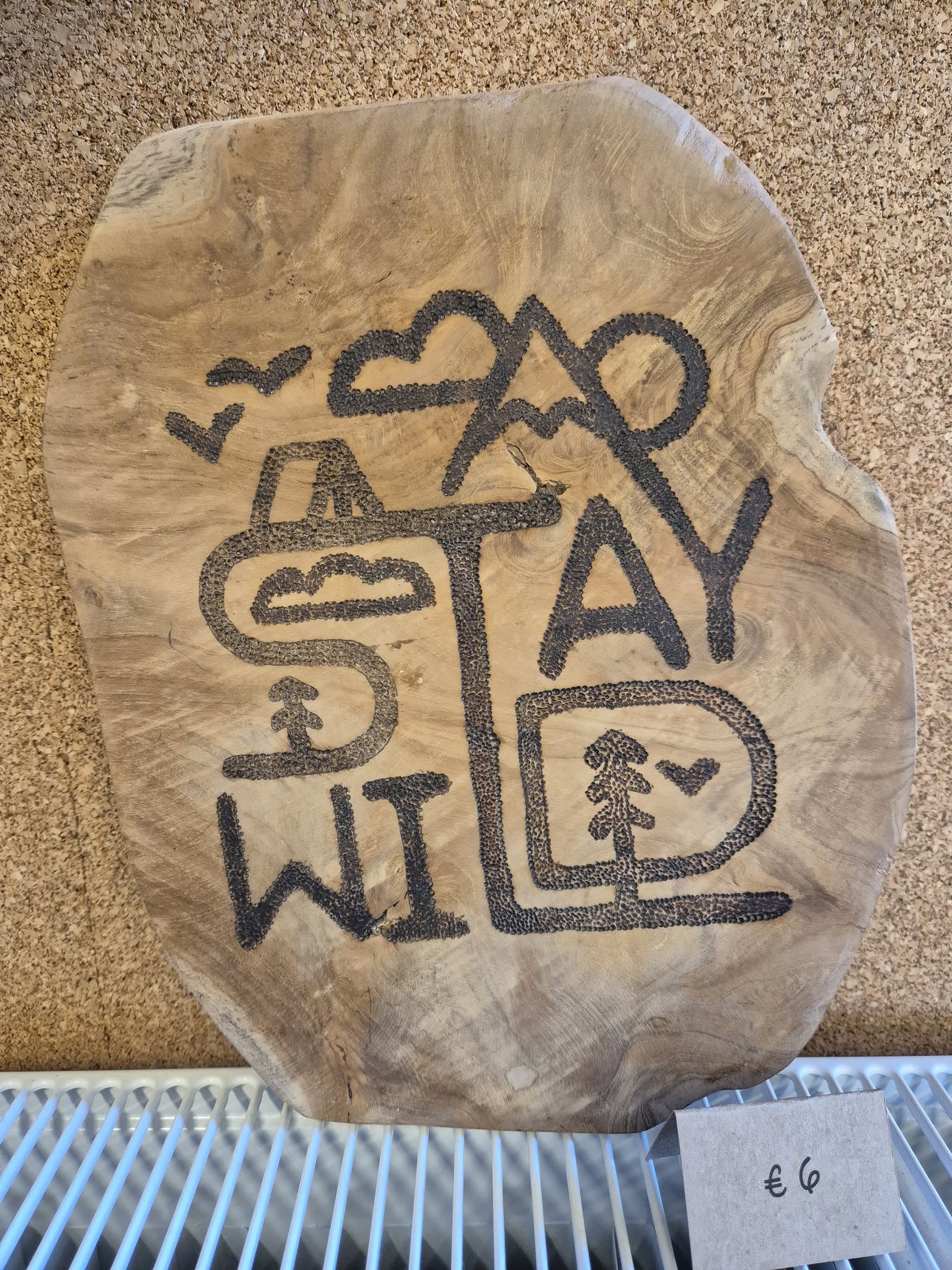 Houten plank met quote - Stay wild